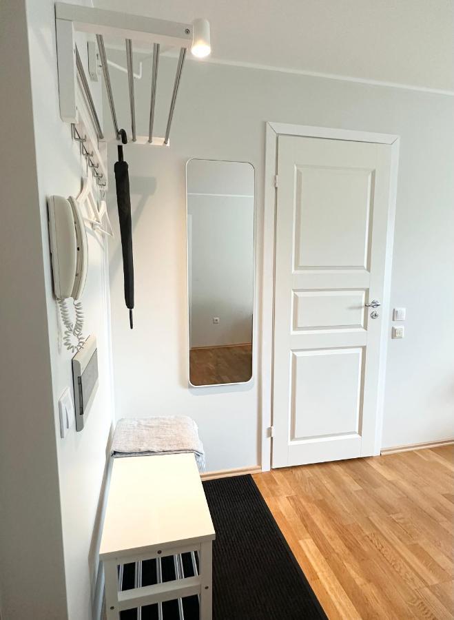 Lovely Beachfront Apartment In Paernu Buitenkant foto